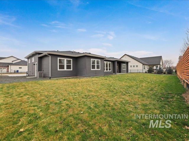 3882 W Haverhill St, Eagle, ID 83616