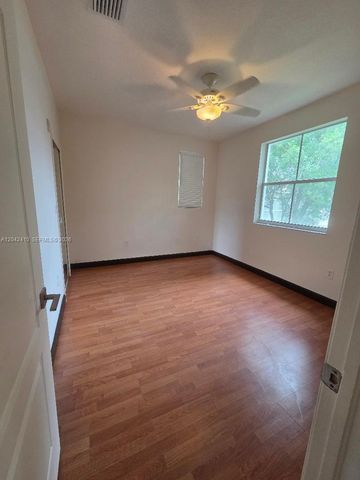 1536 SE 25th Street 207, Homestead, FL 33035