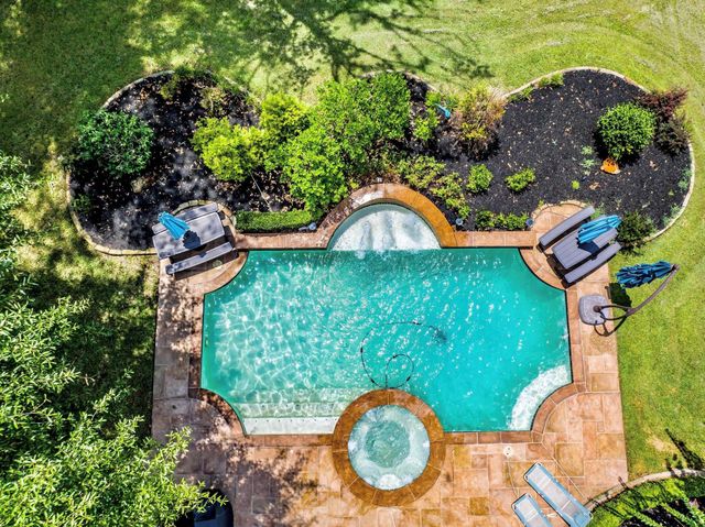 15216 Saddlewood Drive, Conroe, TX 77384