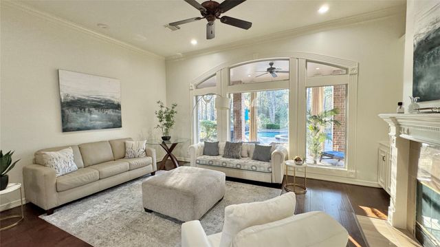 15216 Saddlewood Drive, Conroe, TX 77384