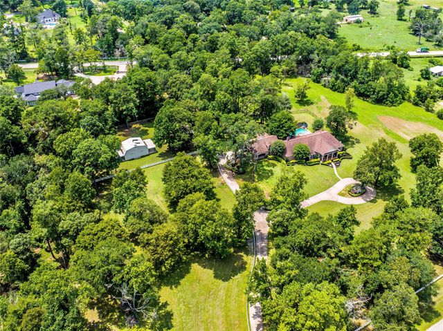 15216 Saddlewood Drive, Conroe, TX 77384