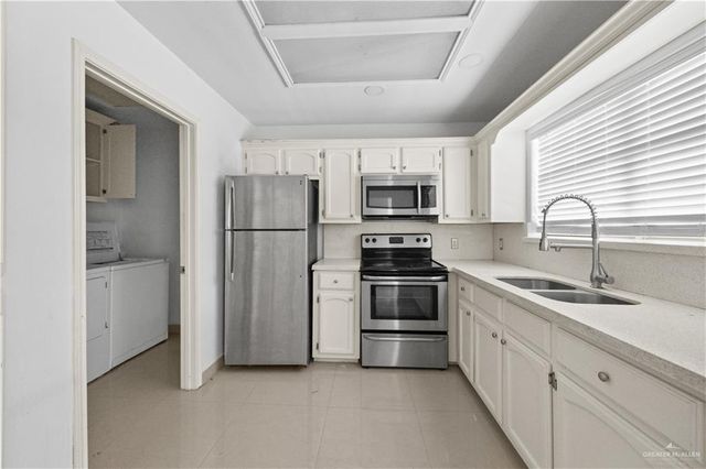 3001 Ashley Place, Pharr, TX 78577