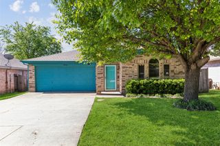 10405 Pleasant Mound Drive, Fort Worth, TX 76108