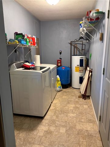 39 Dogwood Road, Bethel Twp, OH 45341