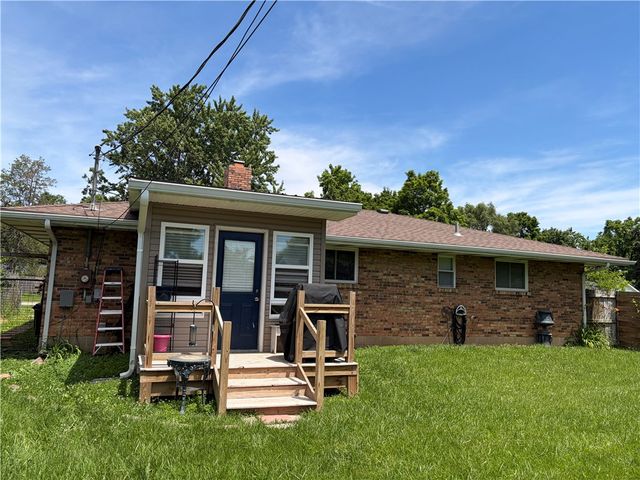 39 Dogwood Road, Bethel Twp, OH 45341
