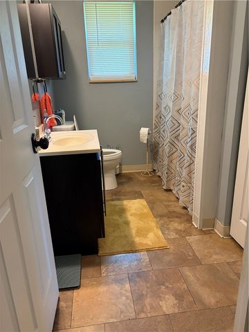 39 Dogwood Road, Bethel Twp, OH 45341