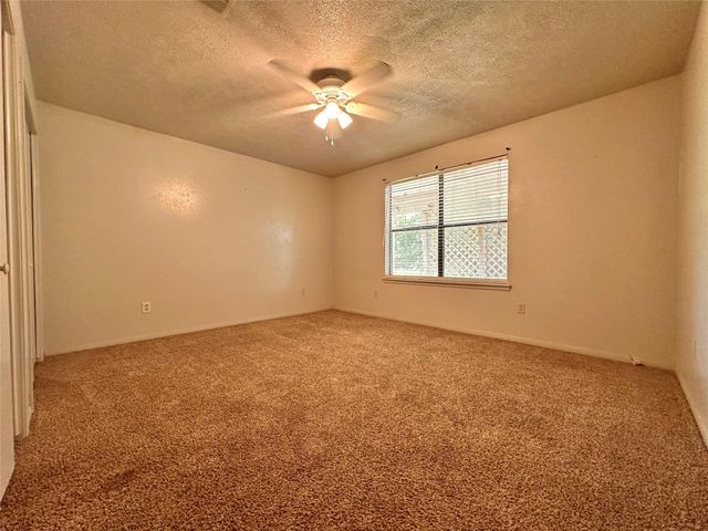 1822 Willow Bend, Wharton, TX 77488