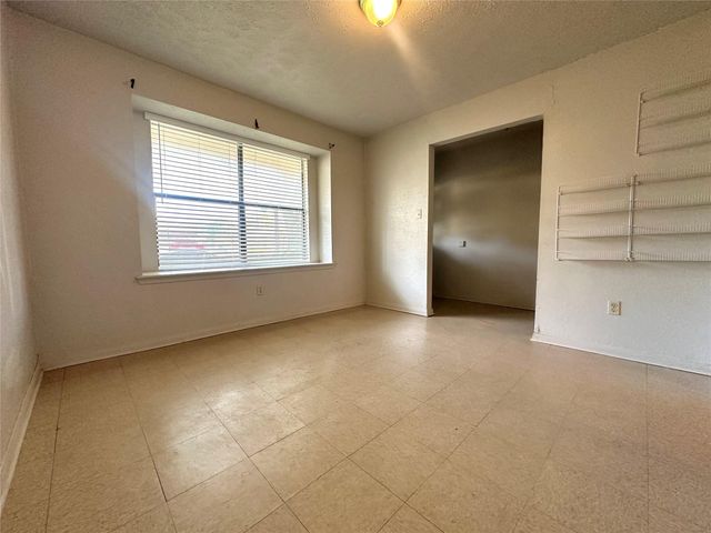 1822 Willow Bend, Wharton, TX 77488