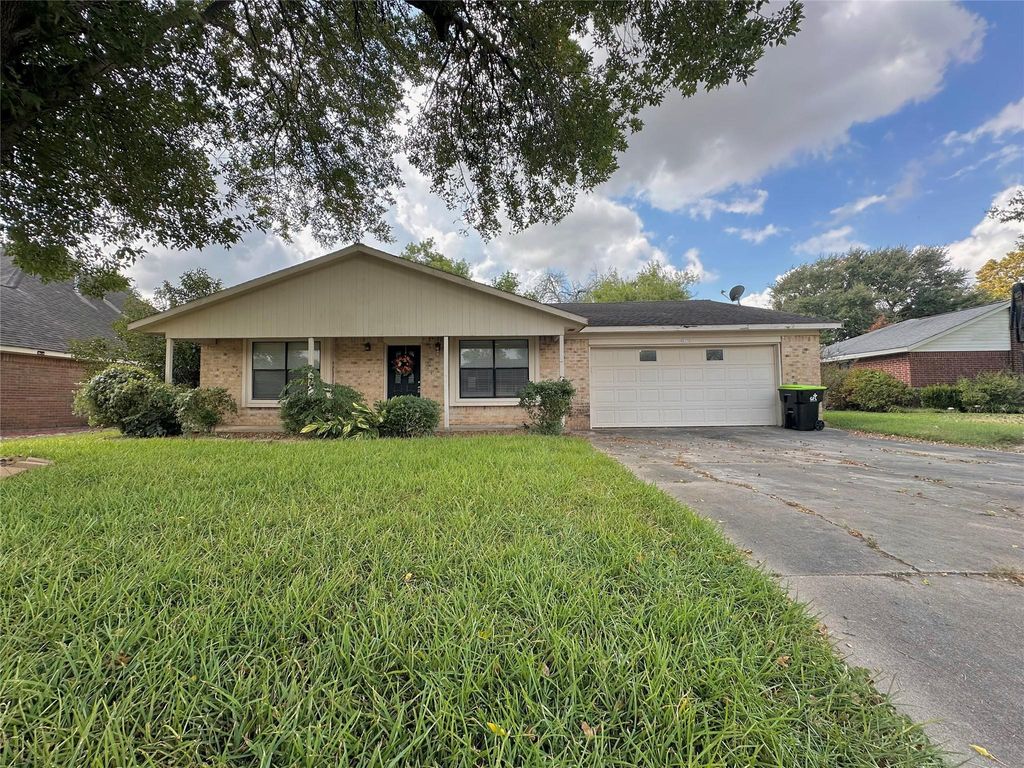 1822 Willow Bend, Wharton, TX 77488