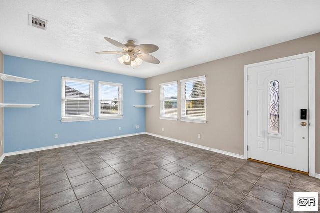 16502 Jamaica Inn Road, Jamaica Beach, TX 77554