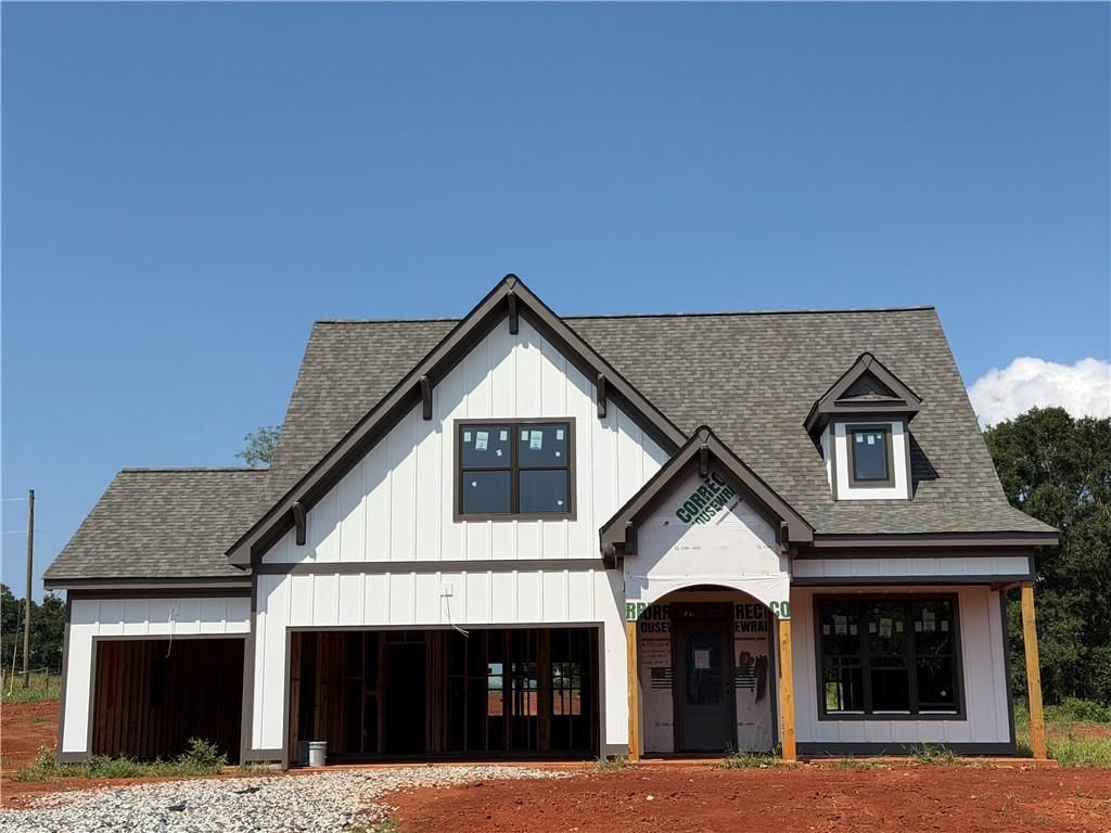 1016 Goldfinch Trail, Winder, GA 30680