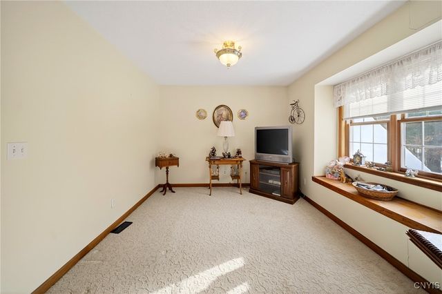 62 County Route 85, Granby, NY 13069