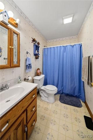 62 County Route 85, Granby, NY 13069