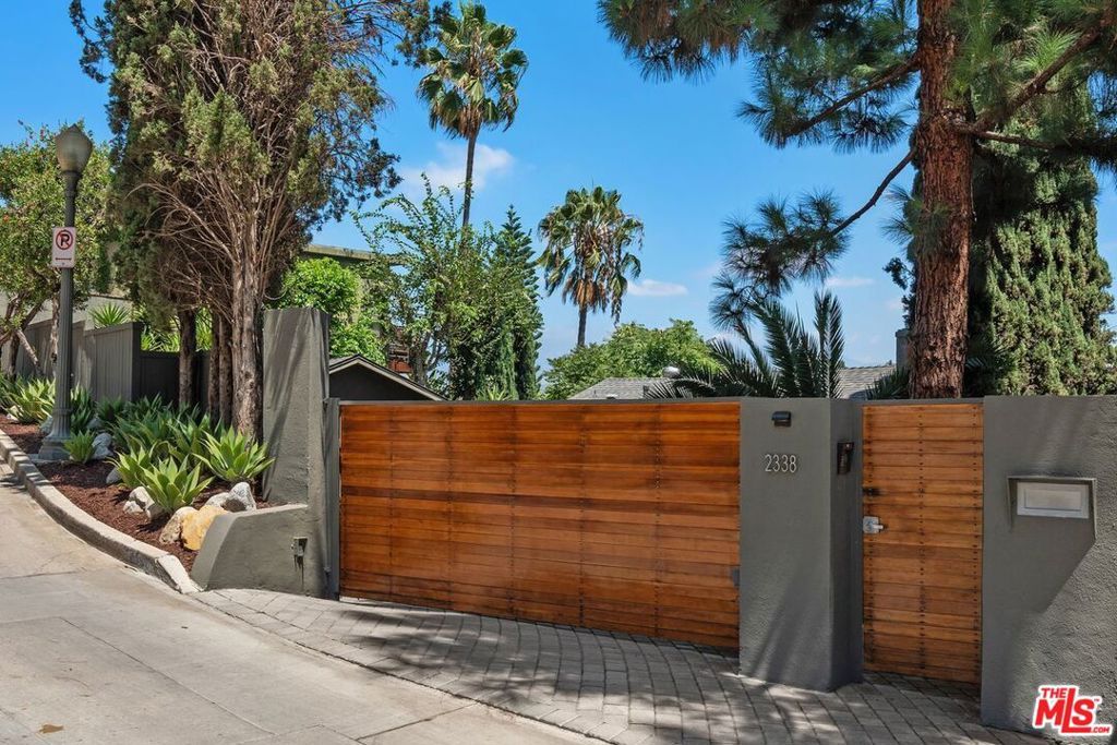 2338 Lyric Avenue, Los Angeles, CA 90027 — exterior
