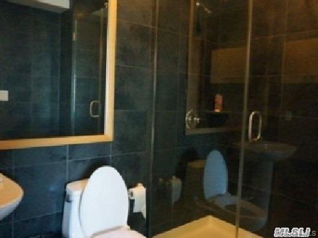 136-40 39 Avenue 6A, Flushing, NY 11354