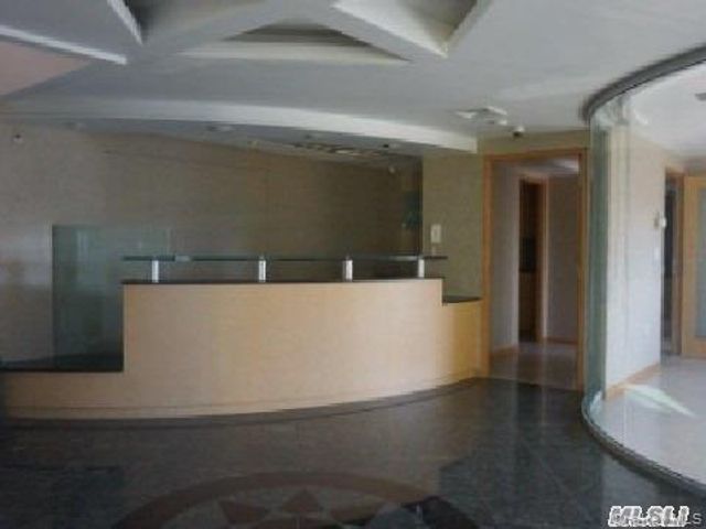 136-40 39 Avenue 6A, Flushing, NY 11354