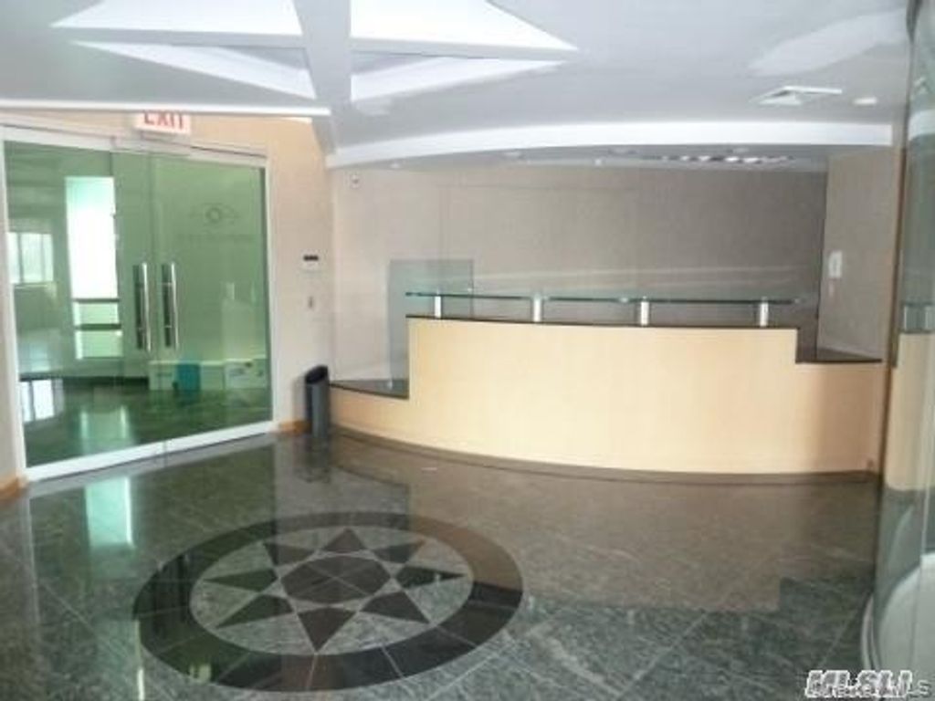 136-40 39 Avenue 6A, Flushing, NY 11354