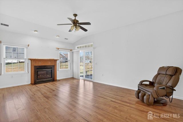 110 Ridgway Drive, Bordentown Twp, NJ 08505