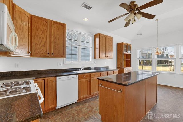 110 Ridgway Drive, Bordentown Twp, NJ 08505