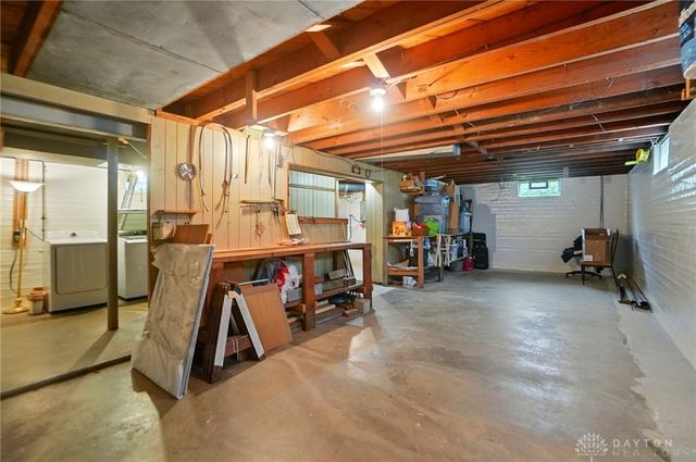 2540 Acorn Drive, Kettering, OH 45419
