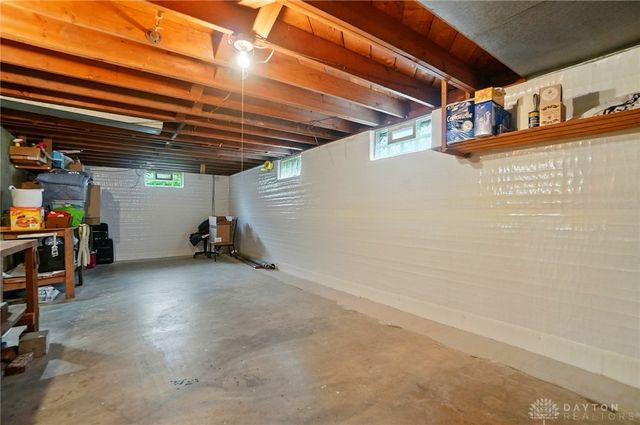 2540 Acorn Drive, Kettering, OH 45419