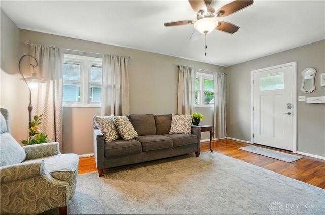 2540 Acorn Drive, Kettering, OH 45419