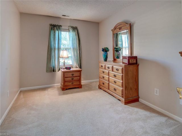5224 Lake Victoria Arch, Virginia Beach, VA 23464