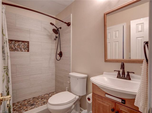 5224 Lake Victoria Arch, Virginia Beach, VA 23464