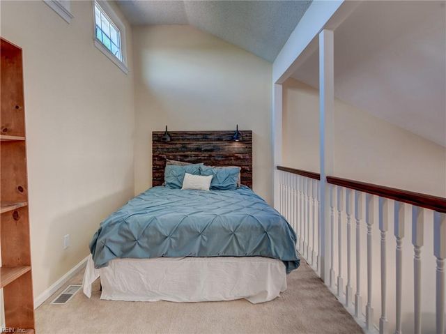 5224 Lake Victoria Arch, Virginia Beach, VA 23464