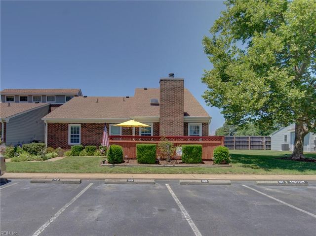 5224 Lake Victoria Arch, Virginia Beach, VA 23464