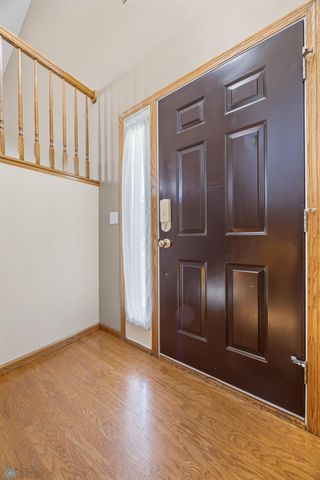 2812 Wheatland Drive S, Fargo, ND 58103