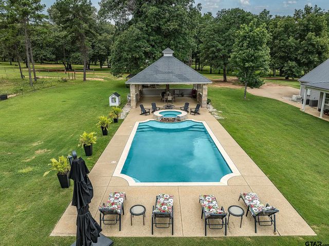 20850 CR 4226, Frankston, TX 75763