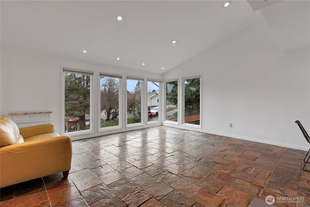 2356 S Angeline Street, Seattle, WA 98108