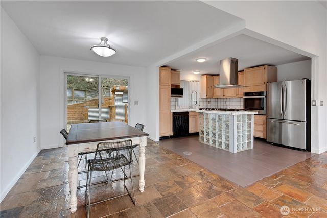 2356 S Angeline Street, Seattle, WA 98108