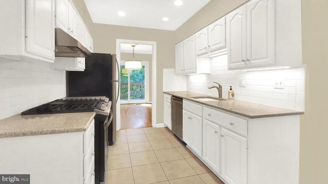 6338 MONTROSE RD, North Bethesda, MD 20852