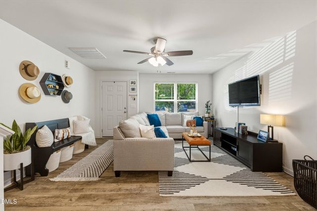 3340 Ivey Wood Lane, Durham, NC 27703