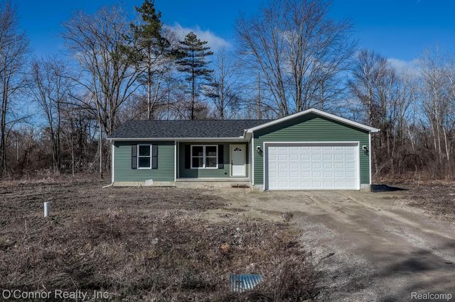 1047 39th Street, Port Huron Charter Township, MI 48060