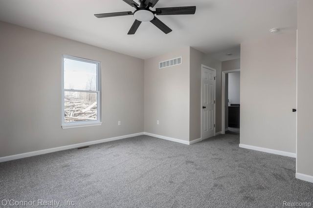 1047 39th Street, Port Huron Charter Township, MI 48060