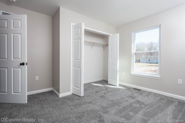 1047 39th Street, Port Huron Charter Township, MI 48060