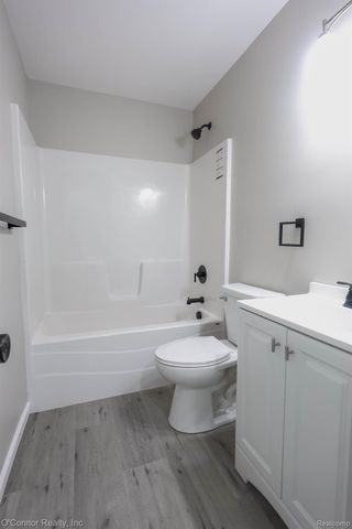 1047 39th Street, Port Huron Charter Township, MI 48060