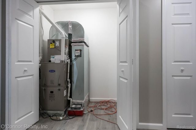 1047 39th Street, Port Huron Charter Township, MI 48060