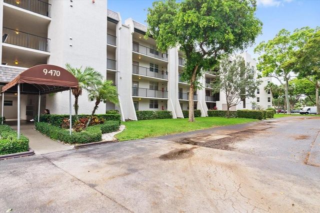 9470 Poinciana Pl 103, Davie, FL 33324