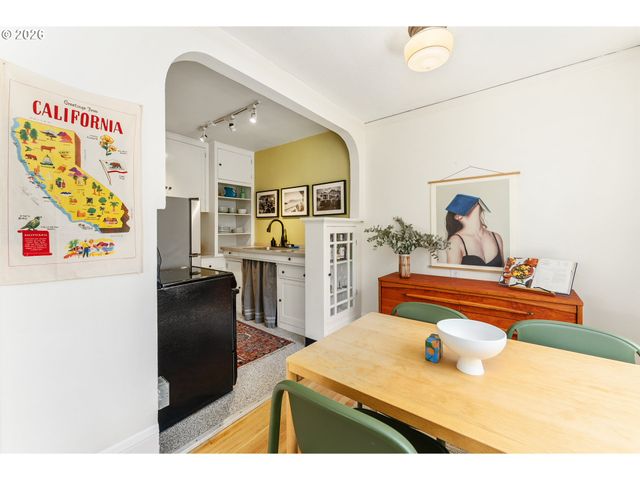 507 Nw 22nd Ave 301, Portland, OR 97210
