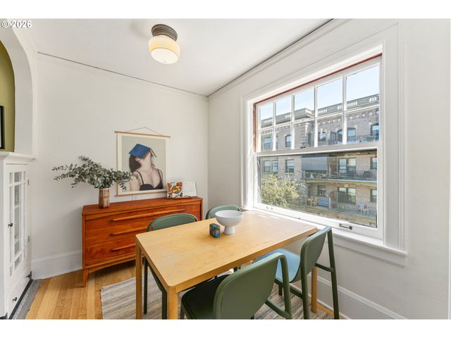 507 Nw 22nd Ave 301, Portland, OR 97210