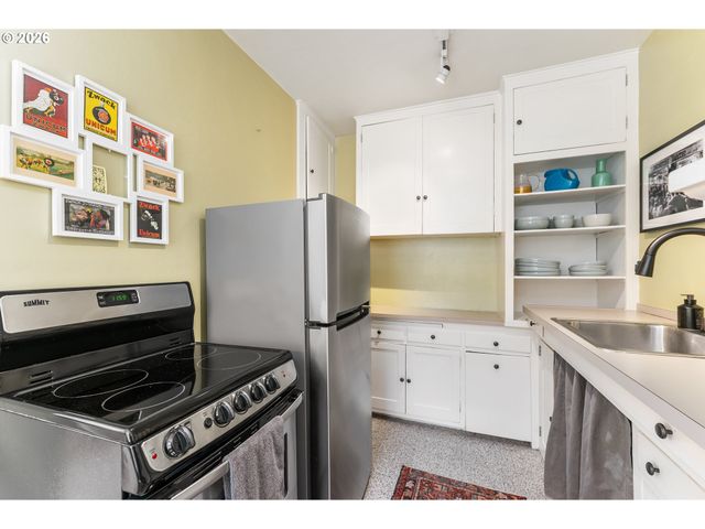 507 Nw 22nd Ave 301, Portland, OR 97210