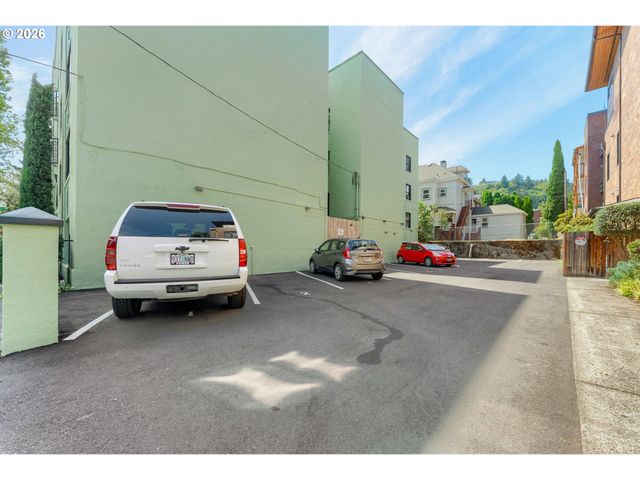 507 Nw 22nd Ave 301, Portland, OR 97210