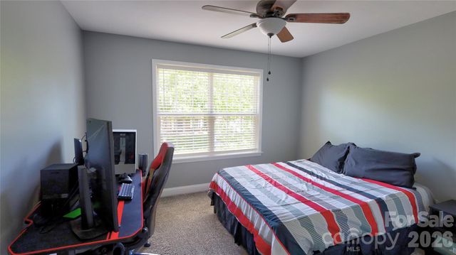 115 Runningdeer Drive, Mooresville, NC 28117