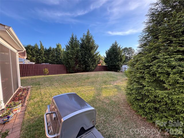 115 Runningdeer Drive, Mooresville, NC 28117