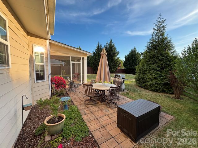 115 Runningdeer Drive, Mooresville, NC 28117