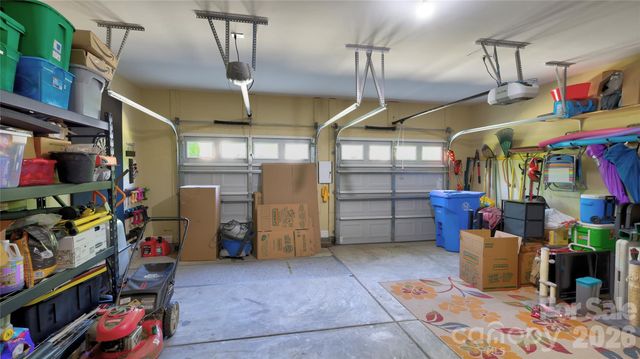 115 Runningdeer Drive, Mooresville, NC 28117